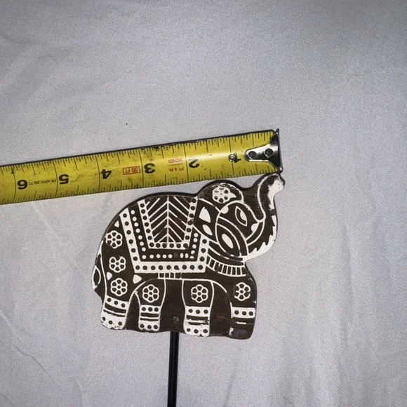Hand Carved Wooden Elephant Wall Hook Coat Hanger Dark Brown White Decorative - Picture 6 of 6